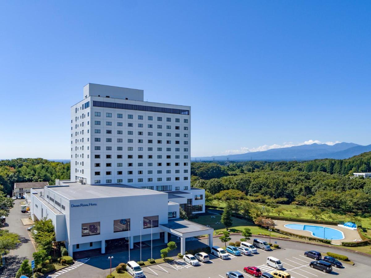 Royal Hotel Насу Екстериор снимка